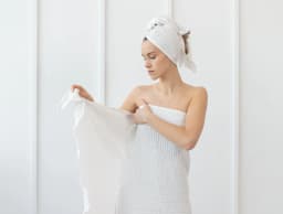 image-White linen waffle towels set