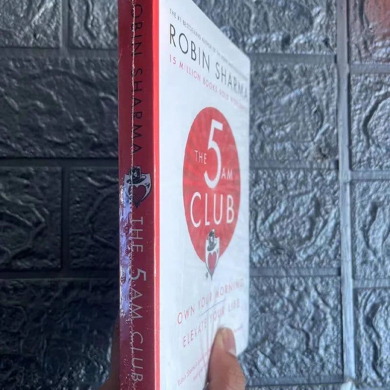 image-Robin Sharma's 5AM Club Provides You with English Books To Improve Your Life Tomorrow. English Books Book Books